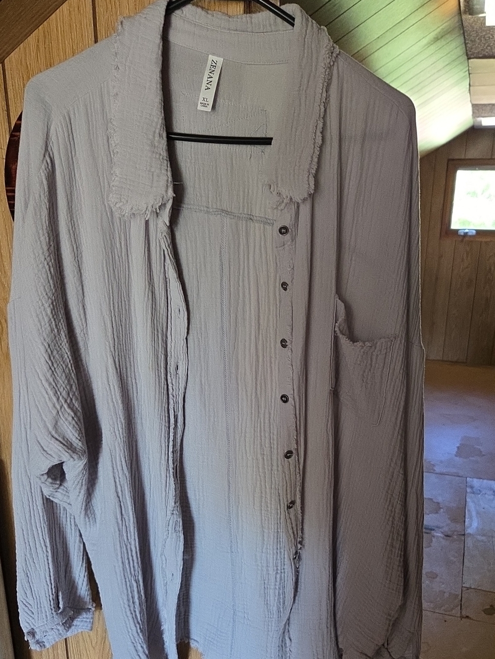 Zenana Outfitters Light Gray Button-Front Casual Shirt